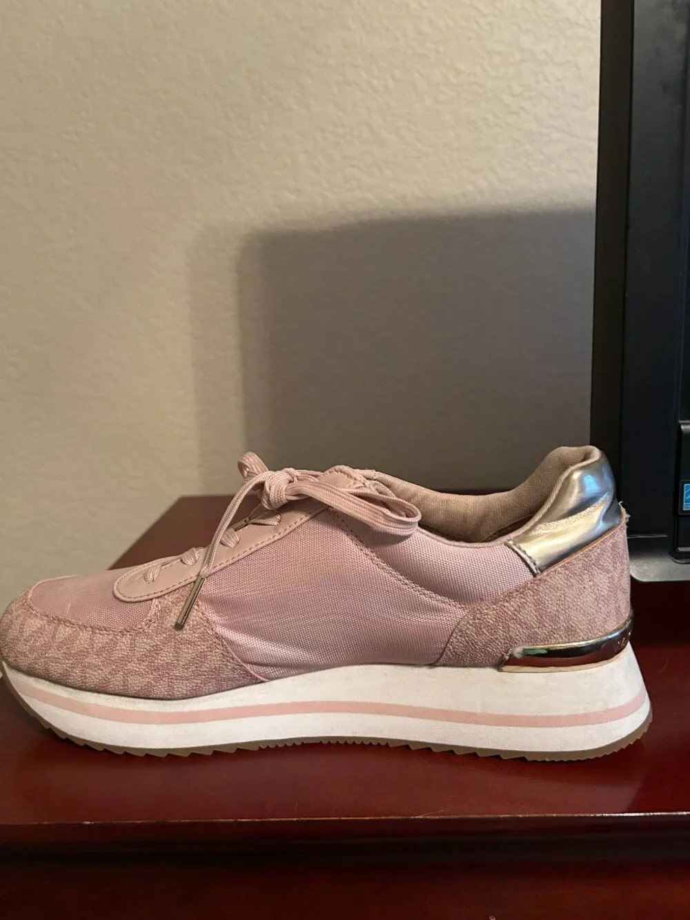 Michael Kors Monique Trainer Sneakers - Pale Pink - Size 11M